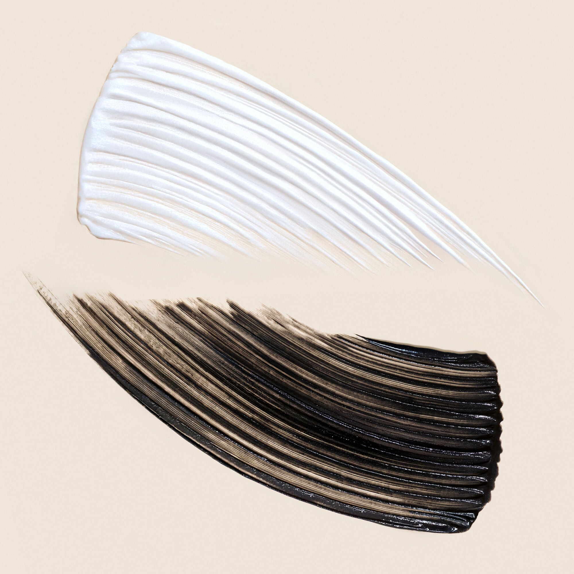 Extreme Length Clean Mascara + Lash Primer - Image 9